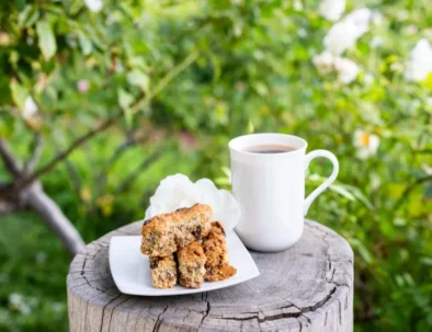 Coffee and rusks served at 81 On Church